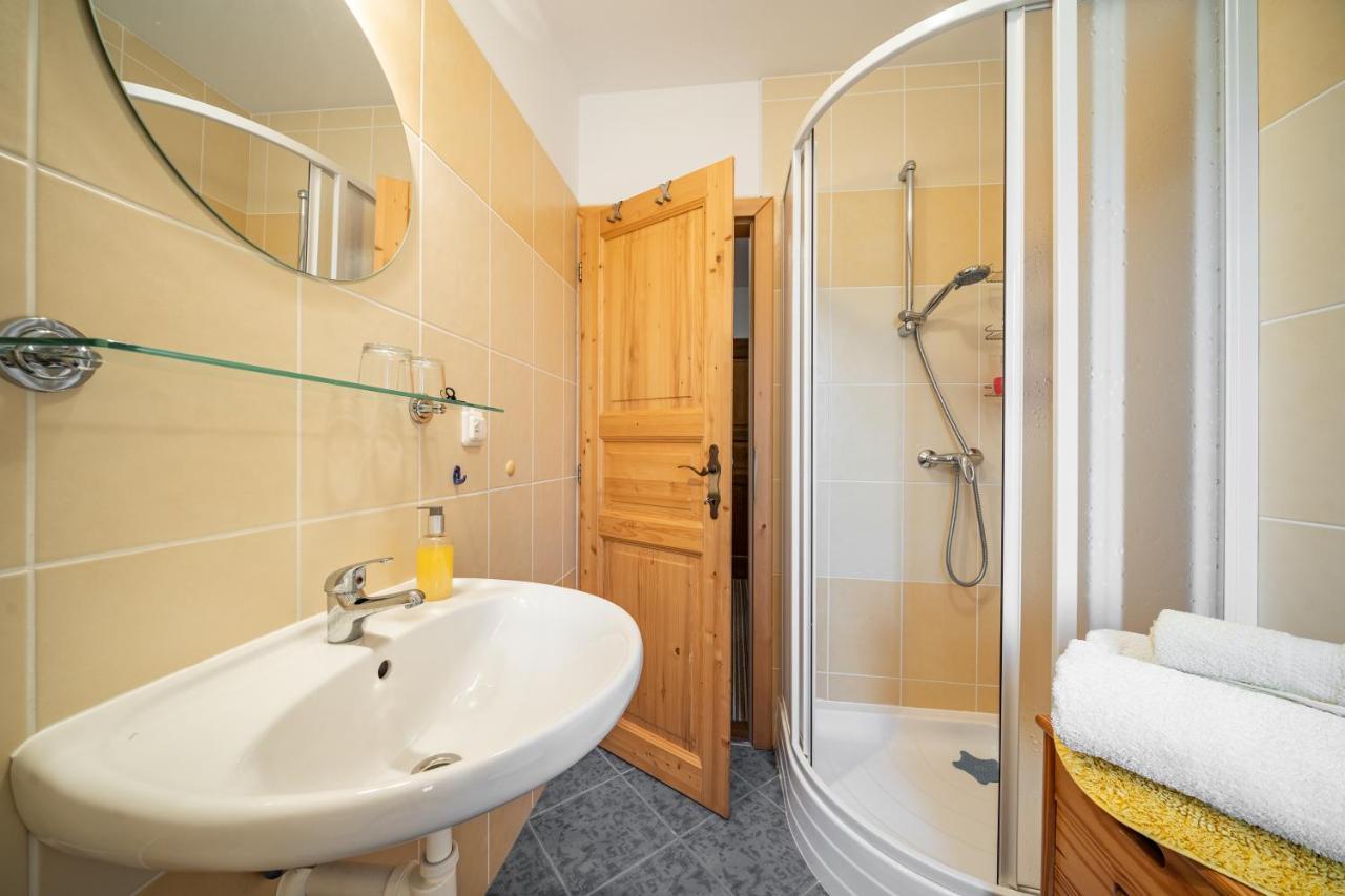 Apartmany Rubinovi Horejsi Vrchlabi Extérieur photo